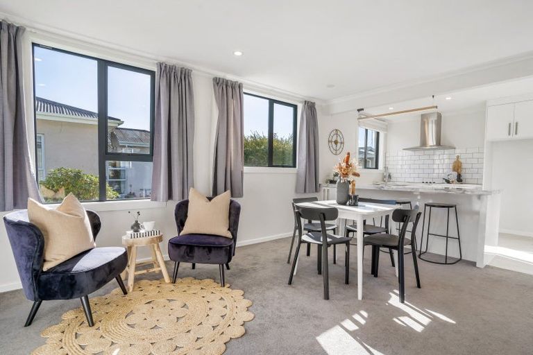 Photo of property in 52 Grange Street, Winton, 9720