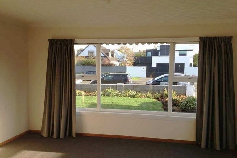 Photo of property in 18 Devonport Lane, St Albans, Christchurch, 8014