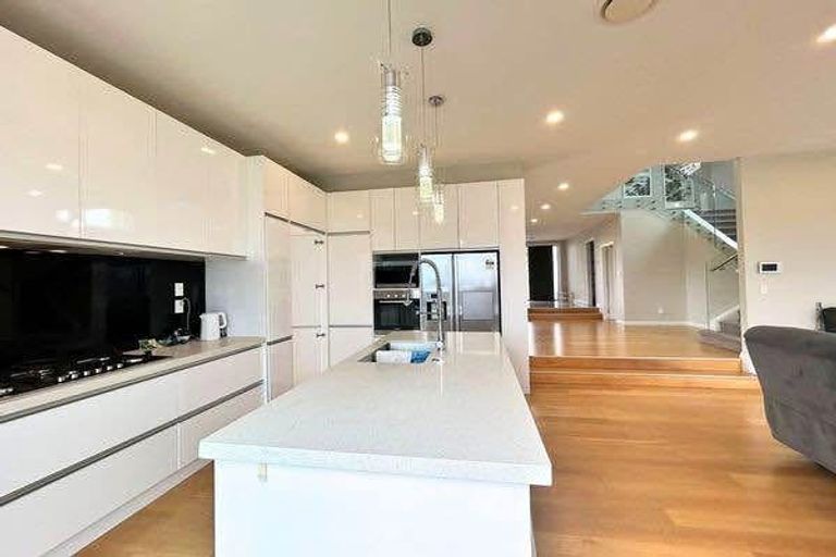Photo of property in 347 Pinecrest Drive, Gulf Harbour, Whangaparaoa, 0930