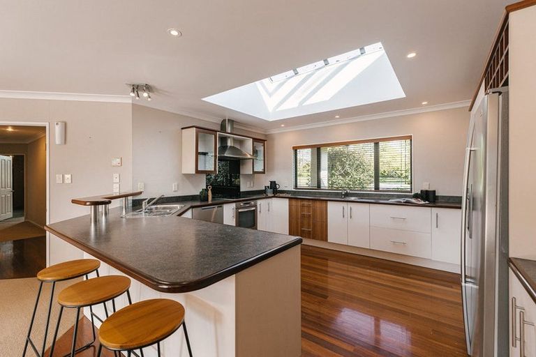 Photo of property in 45 Dobsons Lane, Kelvin Grove, Palmerston North, 4470