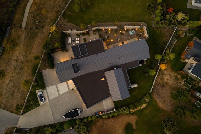 Photo of property in 24 Mountain View Drive, Wanaka, 9382