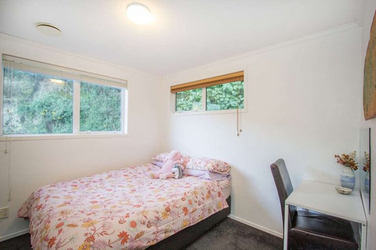 Photo of property in 24b Govind Grove, Ngaio, Wellington, 6035