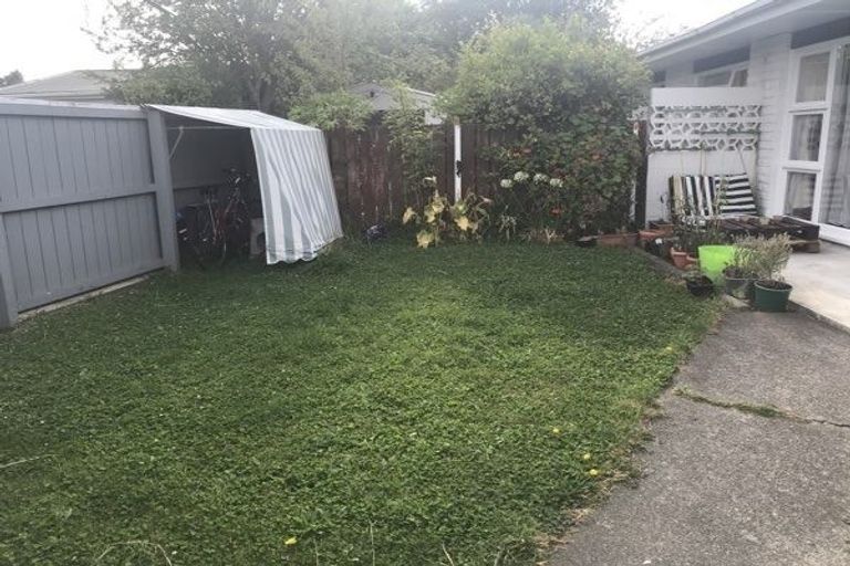 Photo of property in 3/598 Barbadoes Street, Edgeware, Christchurch, 8013