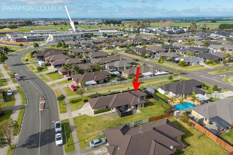 Photo of property in 130 Doncaster Drive, Papamoa Beach, Papamoa, 3118