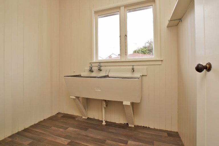 Photo of property in 13 Peachgrove Road, Hamilton East, Hamilton, 3216