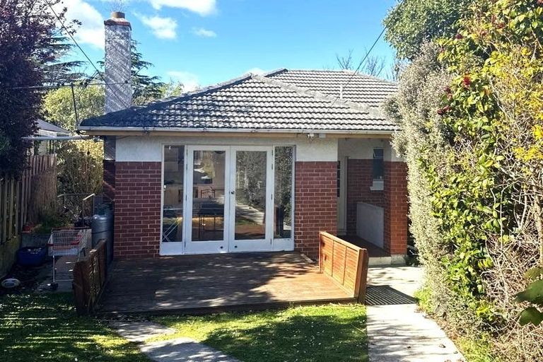 Photo of property in 16 Warden Street, Opoho, Dunedin, 9010