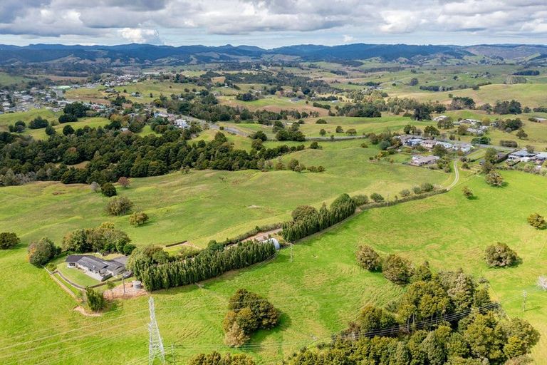 Photo of property in 180 Port Albert Road, Wellsford, 0900