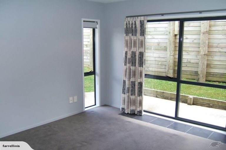 Photo of property in 71b Buscomb Avenue, Henderson, Auckland, 0610