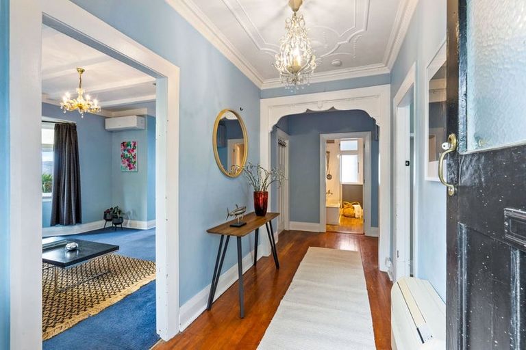 Photo of property in 33 Forfar Street, Clyde Hill, Dunedin, 9011