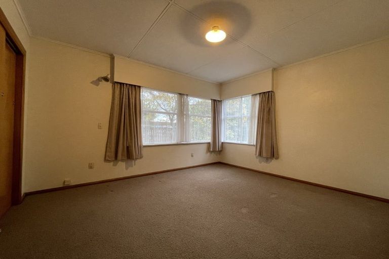 Photo of property in 1a Wood Street, Takaro, Palmerston North, 4410