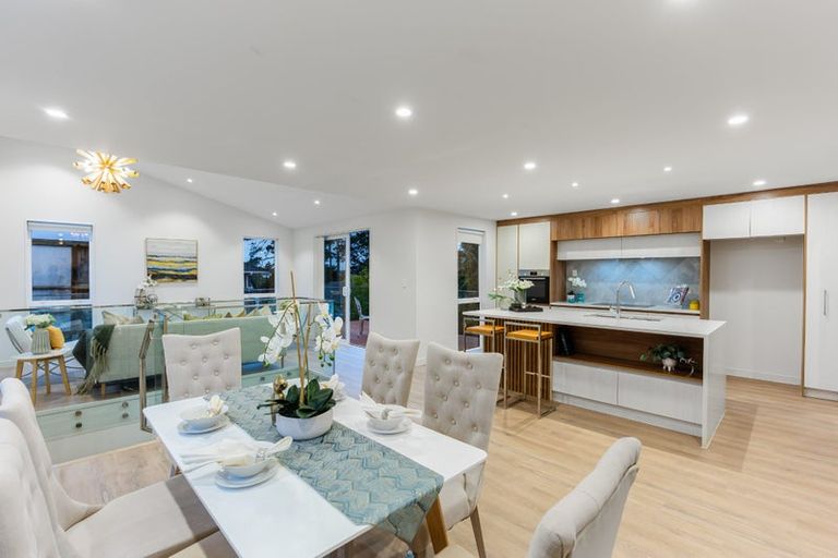 Photo of property in 14a Crystal Avenue, Glendene, Auckland, 0602