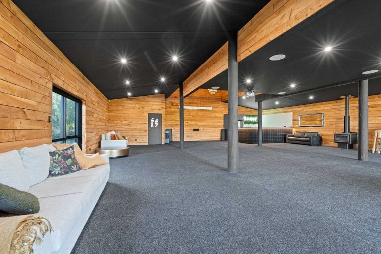 Photo of property in 210 Wards Line, Morison Bush, Greytown, 5794