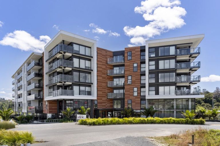 Photo of property in 322/3 Kaipiho Lane, Albany, Auckland, 0632