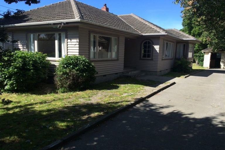Photo of property in 275 Wairakei Road, Bryndwr, Christchurch, 8053
