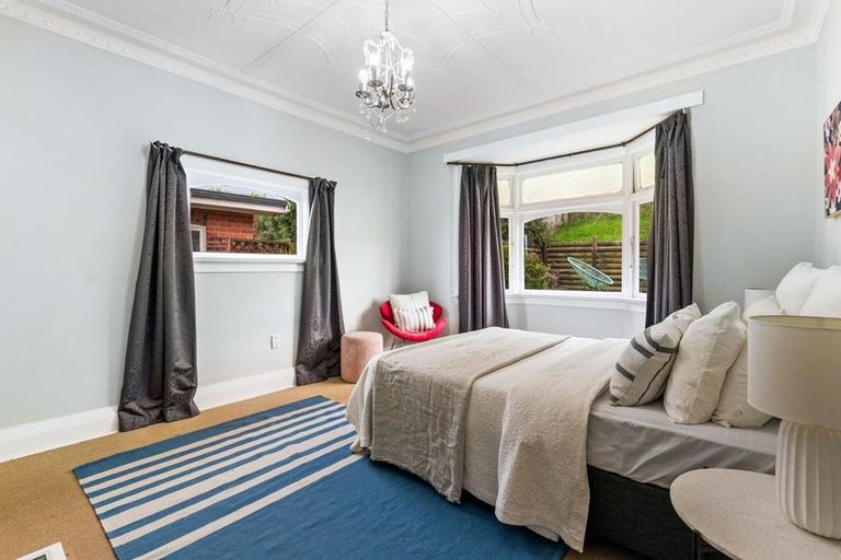 Photo of property in 33 Forfar Street, Clyde Hill, Dunedin, 9011