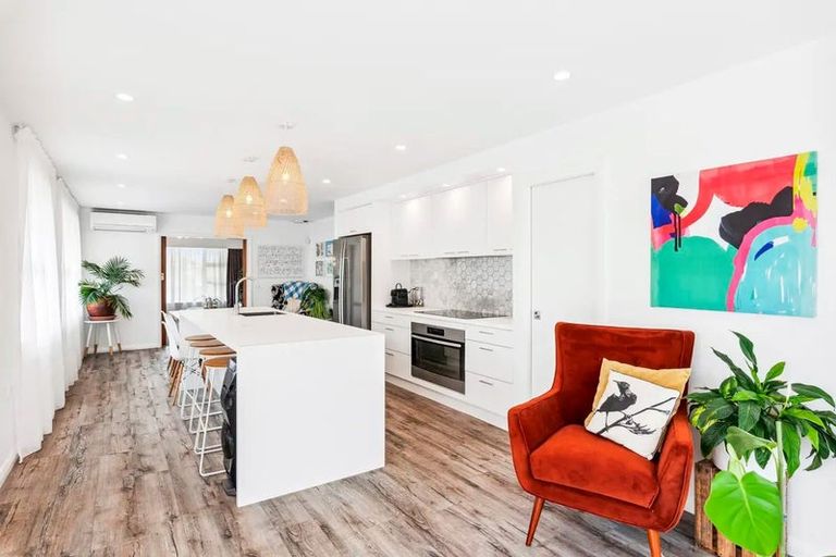 Photo of property in 56 Salisbury Street, Levin, 5510