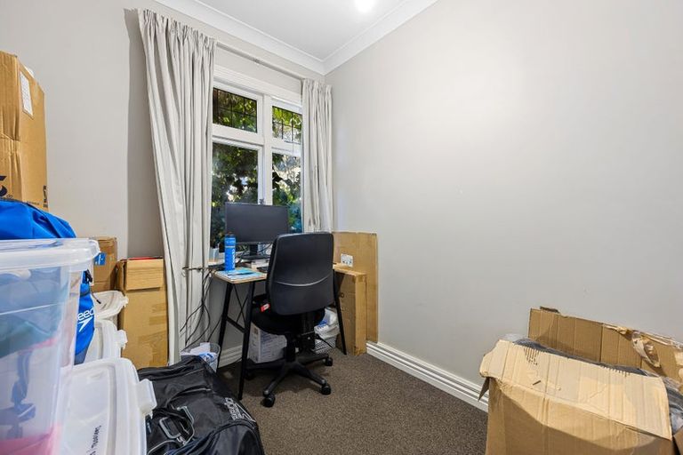 Photo of property in 39 Walpole Street, Waltham, Christchurch, 8023