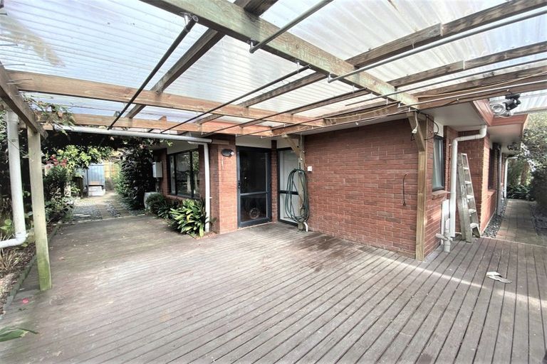 Photo of property in 102b Meadowland Drive, Somerville, Auckland, 2014
