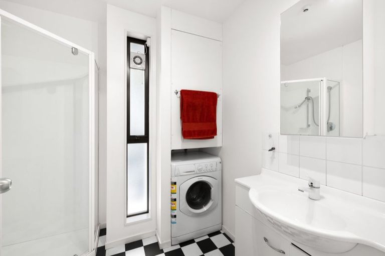 Photo of property in 10/169 Fitzgerald Avenue, Christchurch Central, Christchurch, 8011