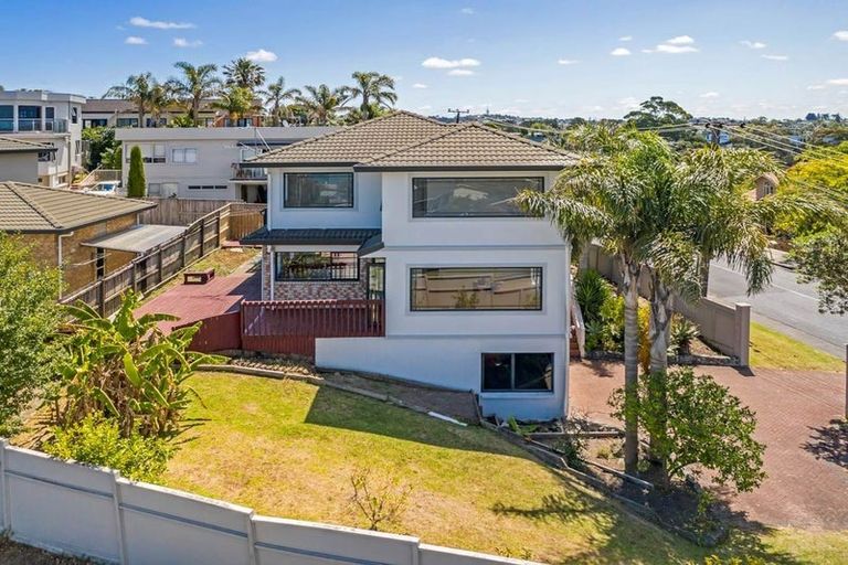 Photo of property in 2a Mizpah Road, Torbay, Auckland, 0630