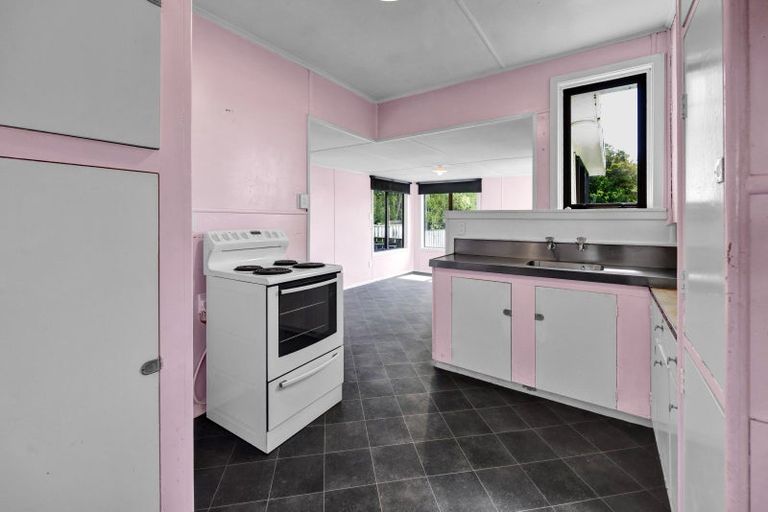 Photo of property in 6 Lear Street, Stratford, 4332