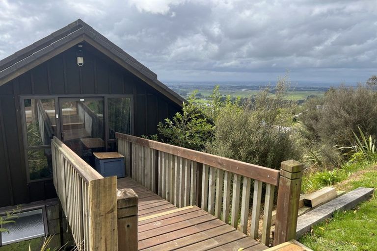 Photo of property in 258 Ngahere Park Road, Turitea, Palmerston North, 4472