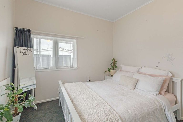 Photo of property in 2 Fromont Street, Whanganui East, Whanganui, 4500