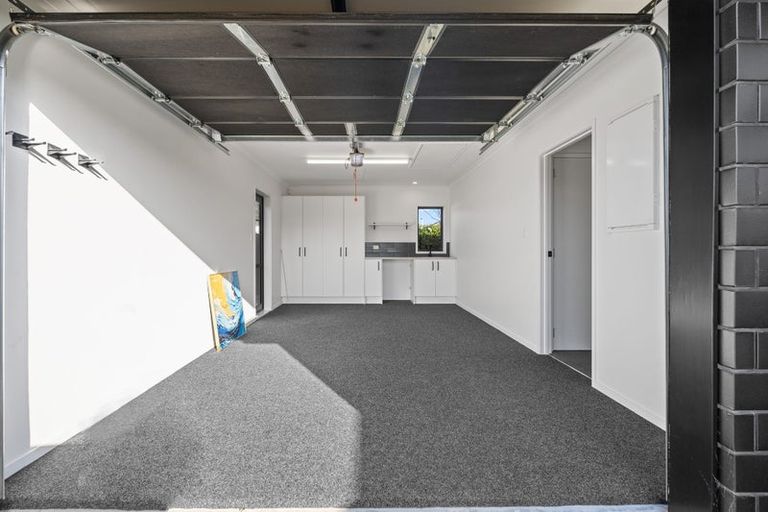 Photo of property in 27a Lillian Place, Orewa, 0931