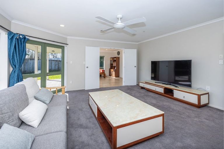 Photo of property in 14 Halcione Close, Flagstaff, Hamilton, 3210