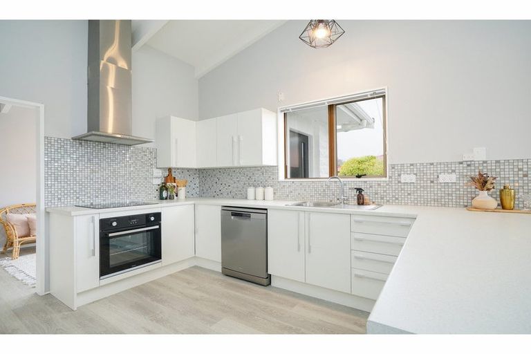 Photo of property in 7 Kildare Drive, Waikiwi, Invercargill, 9810