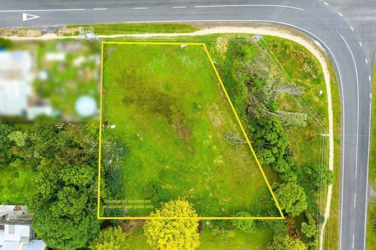 Photo of property in 8 Pitt Street, Waitati, 9085