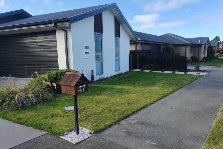Photo of property in 47 Taiore Crescent, Marshland, Christchurch, 8083
