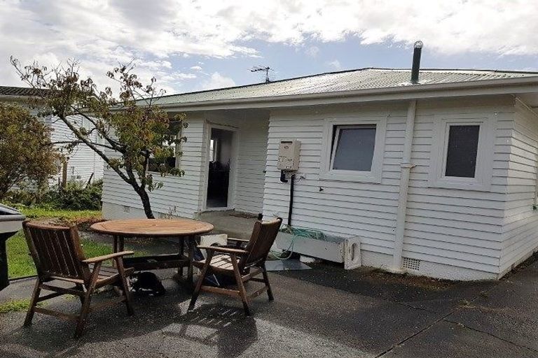 Photo of property in 8 Hukatai Street, Elsdon, Porirua, 5022