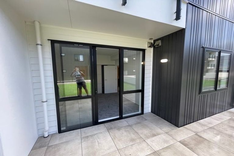 Photo of property in 19/11 Carlos Drive, Flat Bush, Auckland, 2016