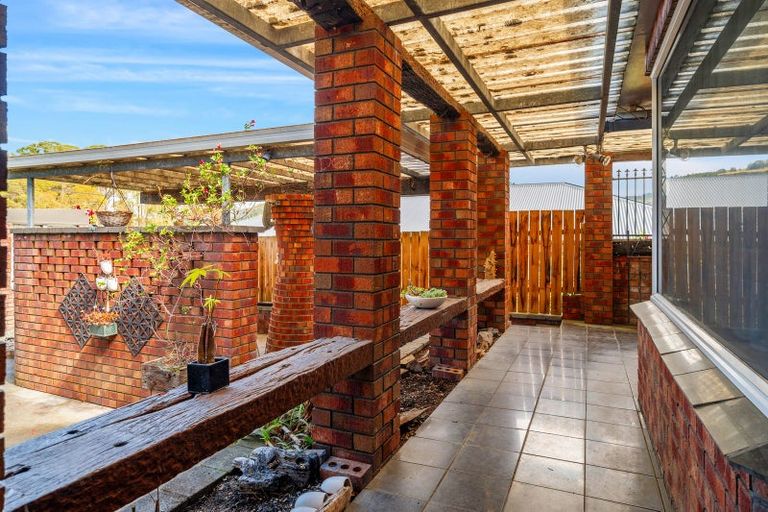 Photo of property in 100a Kawaha Point Road, Kawaha Point, Rotorua, 3010