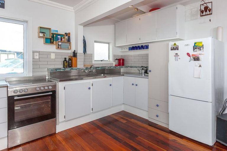 Photo of property in 159 Ocean Beach Road, Tairua, 3508