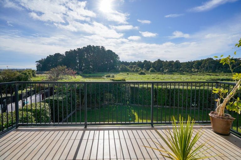 Photo of property in 104 Gladstone Terrace, Gladstone, Invercargill, 9810