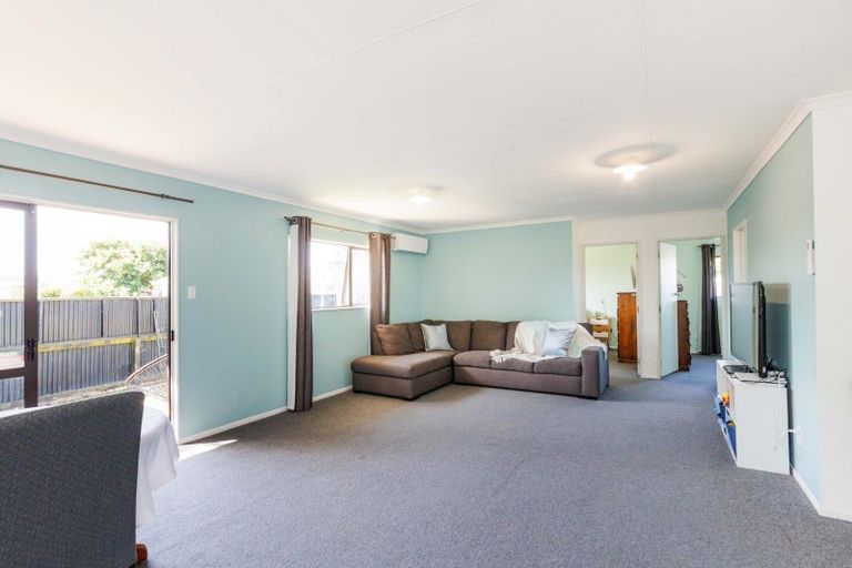 Photo of property in 18a Montrose Place, Takaro, Palmerston North, 4412