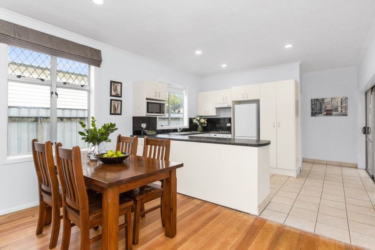 Photo of property in 209 Riverslea Road South, Akina, Hastings, 4122