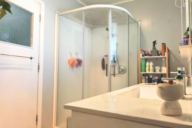 Photo of property in 27 Galt Street, Hawera, 4610