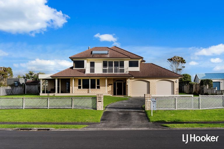 Photo of property in 23 Athenree Heights, Athenree, Katikati, 3177