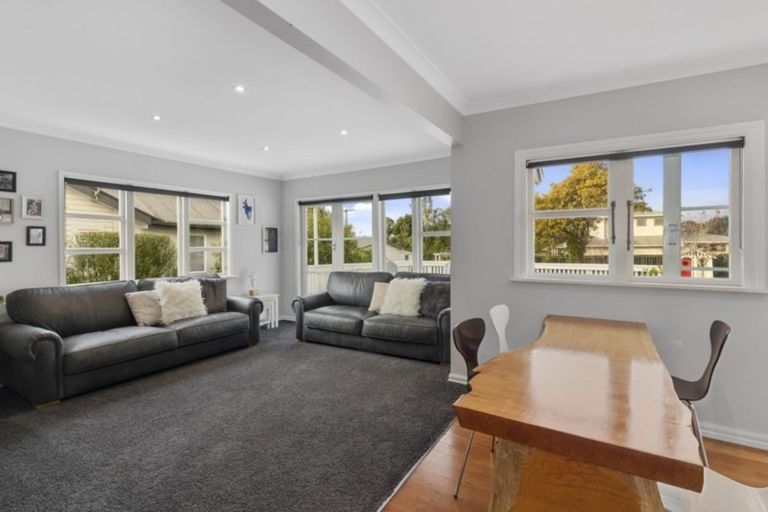 Photo of property in 27 Maclaren Street, Maymorn, Upper Hutt, 5018