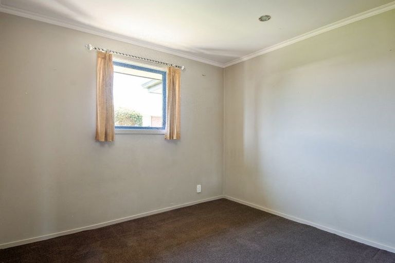 Photo of property in 19 Holdaway Street, Riversdale, Blenheim, 7201