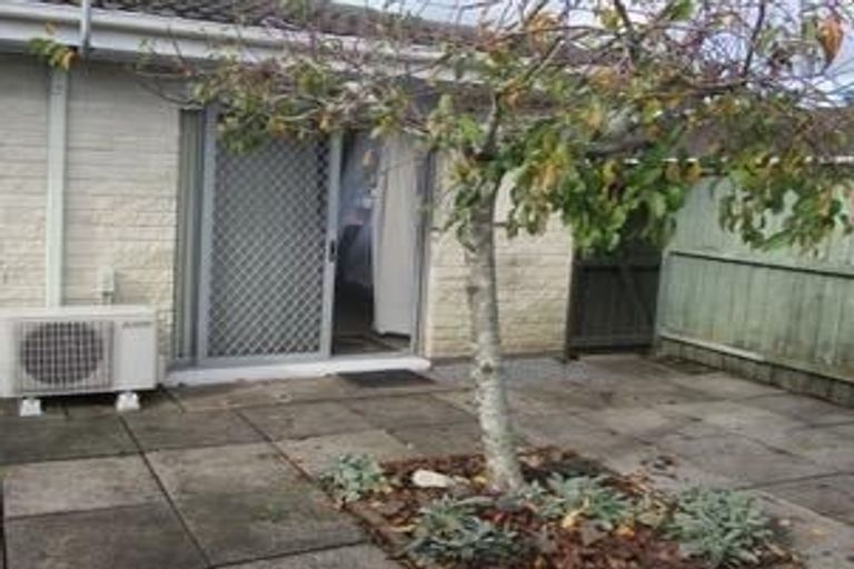 Photo of property in 3/58 Wellington Street, Howick, Auckland, 2014