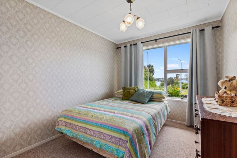 Photo of property in 1 Hairini Street, Hairini, Tauranga, 3112