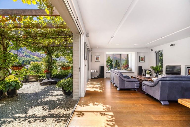 Photo of property in Millbrook Resort, 24 Ayrburn Ridge, Arrowtown, 9371