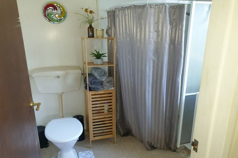 Photo of property in 2/708 Terrace Road, Parkvale, Hastings, 4122