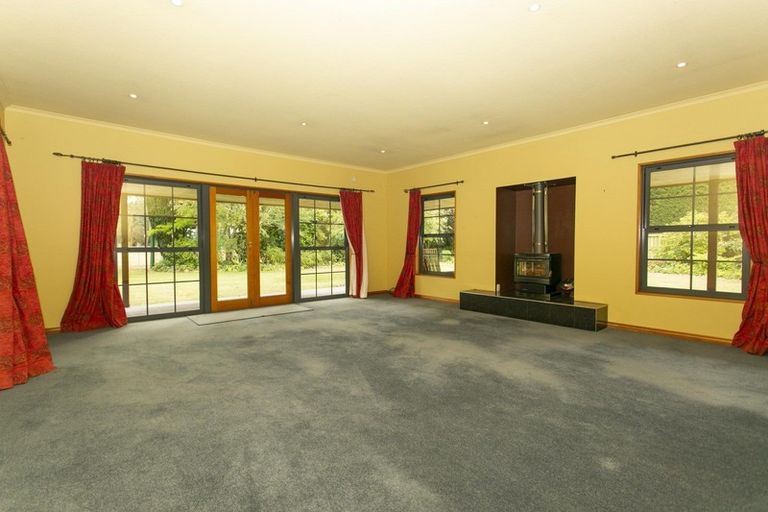Photo of property in 53 Morris Road, Newland, Ashburton, 7772