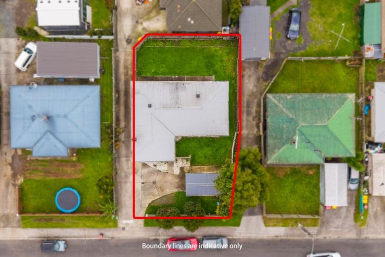 Photo of property in 33 Rollerson Street, Papakura, 2110