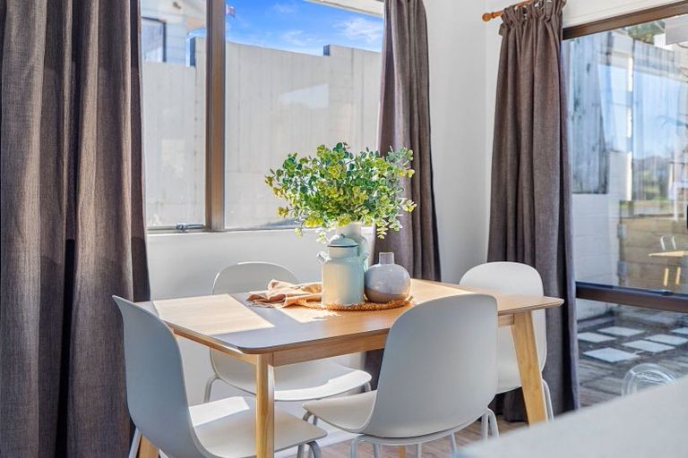 Photo of property in 21a Arawata Avenue, Welcome Bay, Tauranga, 3112